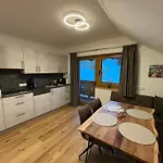 Haus Tennstein Appartamento *