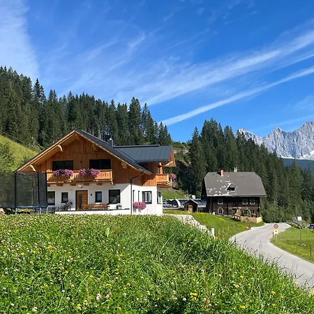 Haus Tennstein Lägenhet